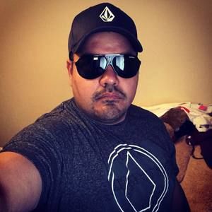 Meet your Posher, Toni